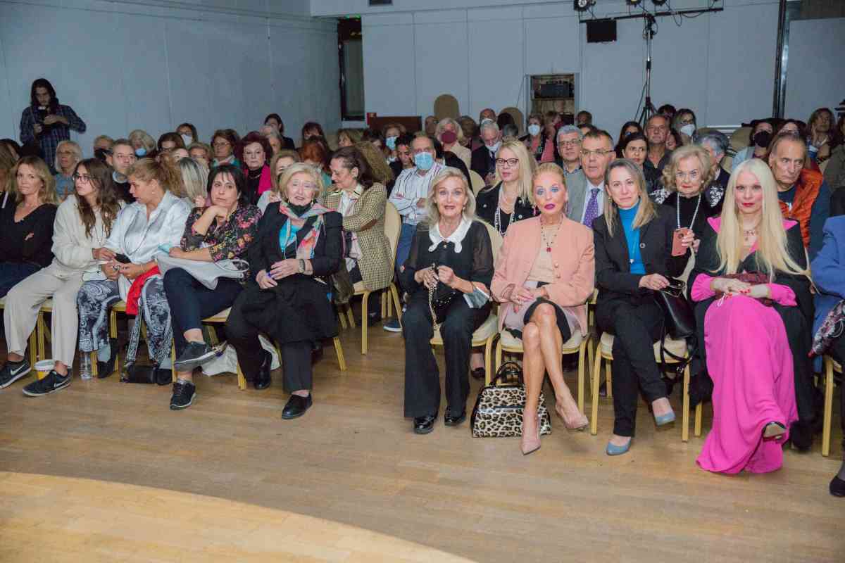Μητροπολίτης Χρυσόστομος Σμύρνης