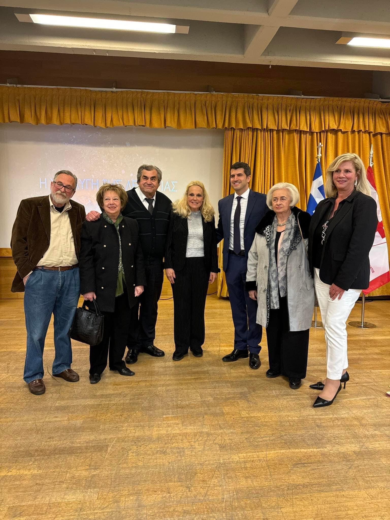 Οι δημότες τίμησαν την παρουσίαση του ιστορικού ντοκιμαντέρ «Η Χαραυγή της Λευτεριάς»
